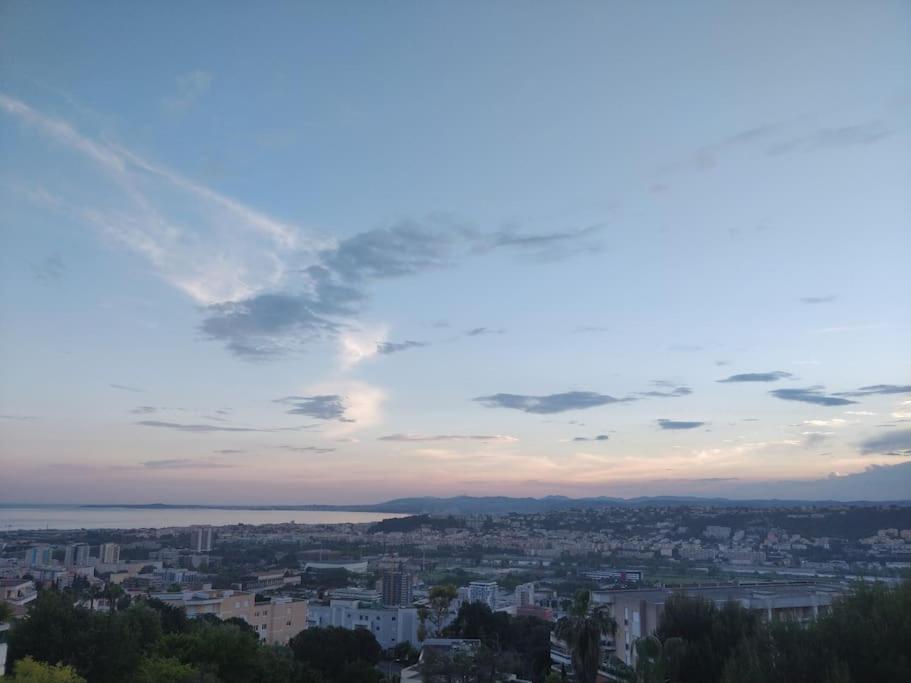 2 Bedroom Flat With Terrasse & Car-Park Nice Ouest Esterno foto